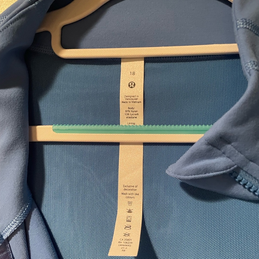 Lululemon Blue Nile Define Jacket 18 Gem